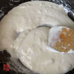Auntie Emilys Kitchen-Snowflake Crisps-Step3