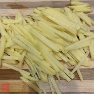 Auntie Emilys Kitchen-Shoestring Potato and Pork Stir-fry-Step1
