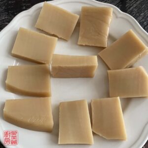Auntie Emilys Kitchen - Fried New Year Rice Cake-Step1