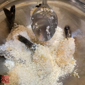 Auntie Emilys Kitchen-Fried Prawn Balls-Step13
