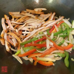 Auntie Emilys Kitchen-Singapore Fried Rice Vermicell-Step14
