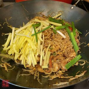 Auntie Emilys Kitchen-Singapore Fried Rice Vermicell-Step21