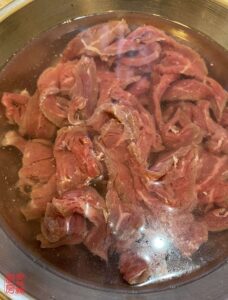 Auntie Emilys Kitchen-Hong Kong Satay Beef Noodles-Step2