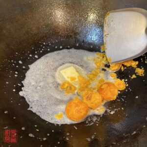 Auntie Emilys Kitchen-Salted Egg Yolk Prawns-Step20