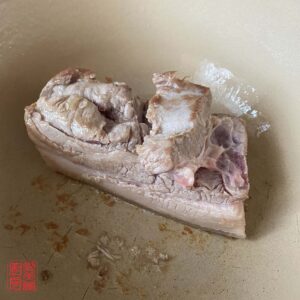 Auntie Emilys Kitchen-The Original Spring Roll-Braising-Step3