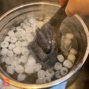 Auntie Emilys Kitchen-Clay Pot Silkie Chicken Wonton Soup-Step2
