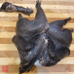 Auntie Emilys Kitchen-Clay Pot Silkie Chicken Wonton Soup-Step3