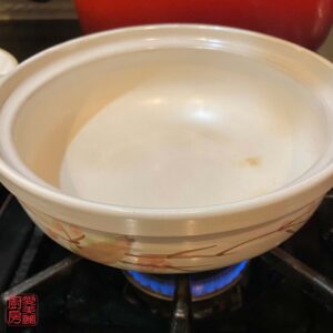 Auntie Emilys Kitchen-Garlic Chili Sizzling Chicken Pot-Step18
