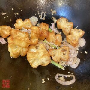 Auntie Emilys Kitchen-Stir-Fried Beef with Chinese Donuts-Step16