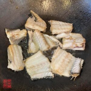 Auntie Emilys Kitchen-Seafood Fish Broth Rice Vermicelli-Broth-Step4