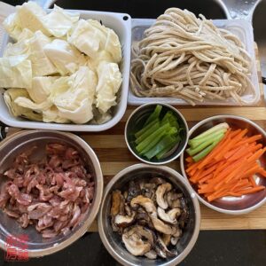 Auntie Emilys Kitchen-Shanghai Fried Thick Noodles-Step4