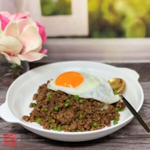 Auntie Emilys Kitchen-Hong Kong Minced Beef on Rice-Step15