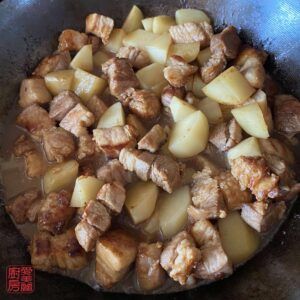 Auntie Emilys Kitchen-Braised Pork with Potatoes-Step7