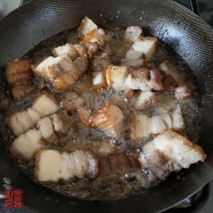 Auntie Emilys Kitchen-Garlic Roasted Pork and Tofu Clay Pot-Step5