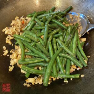 Auntie Emilys Kitchen-Dry-Fried Green Beans-Step11