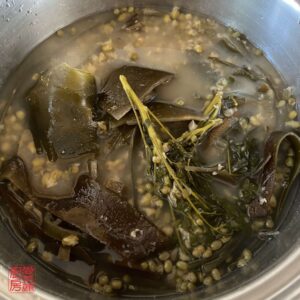 Auntie Emilys Kitchen-Mung Bean, Kelp and Rue Herb Sweet Soup-Step7