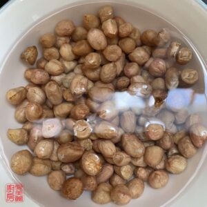 Auntie Emilys Kitchen-Pork Knuckles with Red Fermented Bean Curd-Step4