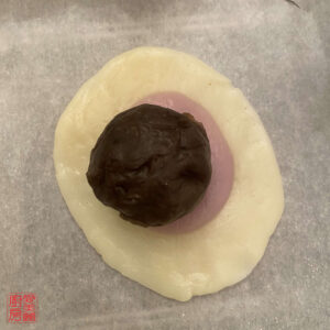 Auntie Emilys Kitchen-Snowy Mooncake-Mold-Step7