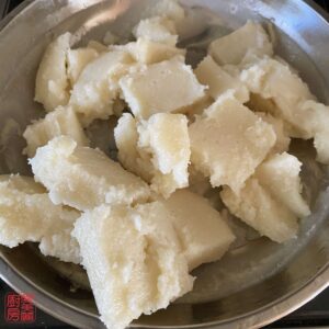 Auntie Emilys Kitchen-Snowy Mooncake-Skin-Step5