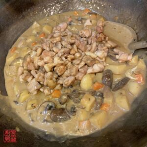 Auntie Emilys Kitchen-Chicken a la King-Step14
