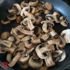 Auntie Emilys Kitchen-Ox Tongue Pasta with Cream Sauce-Step 6