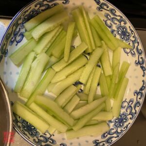 Auntie Emilys Kitchen-Hot and Sour Chicken Salad-Step21