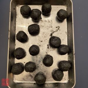 Auntie Emilys Kitchen-Black Sesame Rice Balls-Filling-Step7