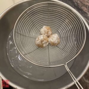 Auntie Emilys Kitchen-Peanut Yuan Xiao-Step9