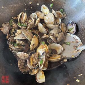 Auntie Emilys Kitchen-Clams with Black Bean Sauce-Step16