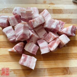 Auntie Emilys Kitchen-Braised Pork Belly-Step 1
