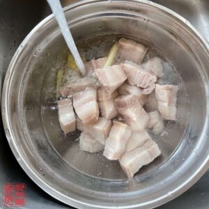 Auntie Emilys Kitchen-Braised Pork Belly-Step 5
