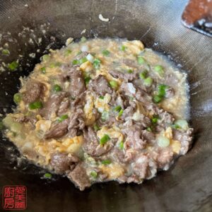 Auntie Emilys Kitchen-Smooth Egg and Beef on Rice Noodles-Step 22