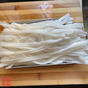 Auntie Emilys Kitchen-Smooth Egg and Beef on Rice Noodles-Step 8