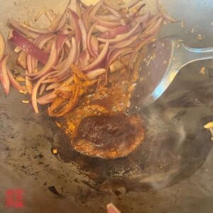 Auntie Emilys Kitchen-Sha Cha Beef Pineapple Bun-Step 11